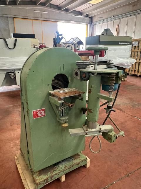 4LC552502-Caselli-Group-ORBITAL-SANDER-CAMAM-LEC200AV (1).jpeg